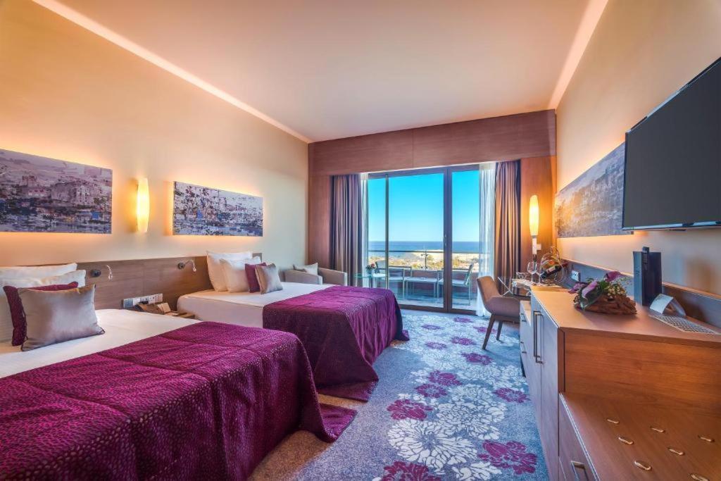 Concorde Luxury Resort & Casino & Convention & Spa Ammókhostos Rom bilde